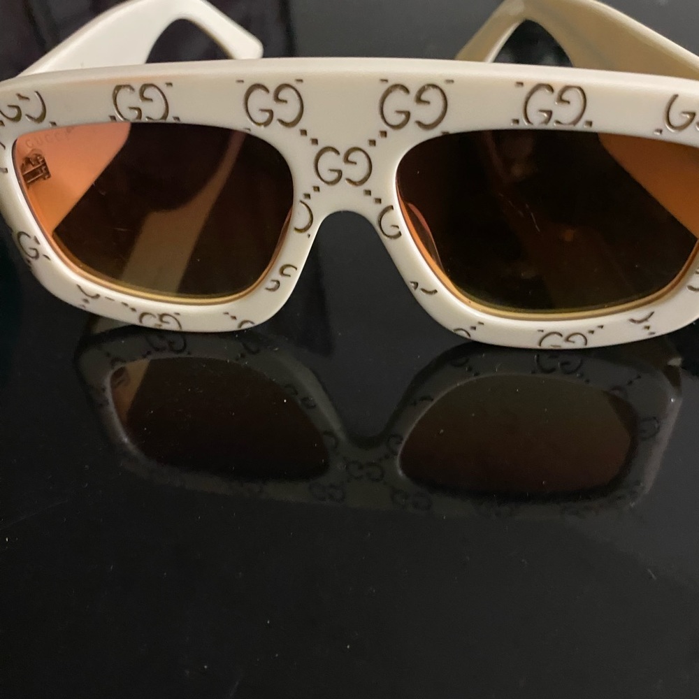 Gucci Sunglasses (Exclusive)